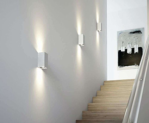 decorate-stair-with-wall-light